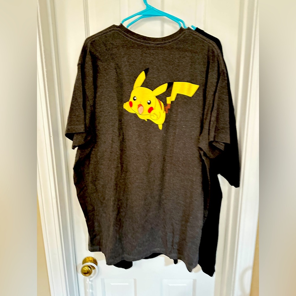Men’s Pokeman TShirt charcoal size 2xl